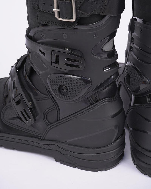 Botas By City Off Road Black