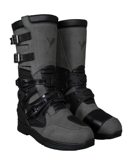 Botas By City Off Road Grey